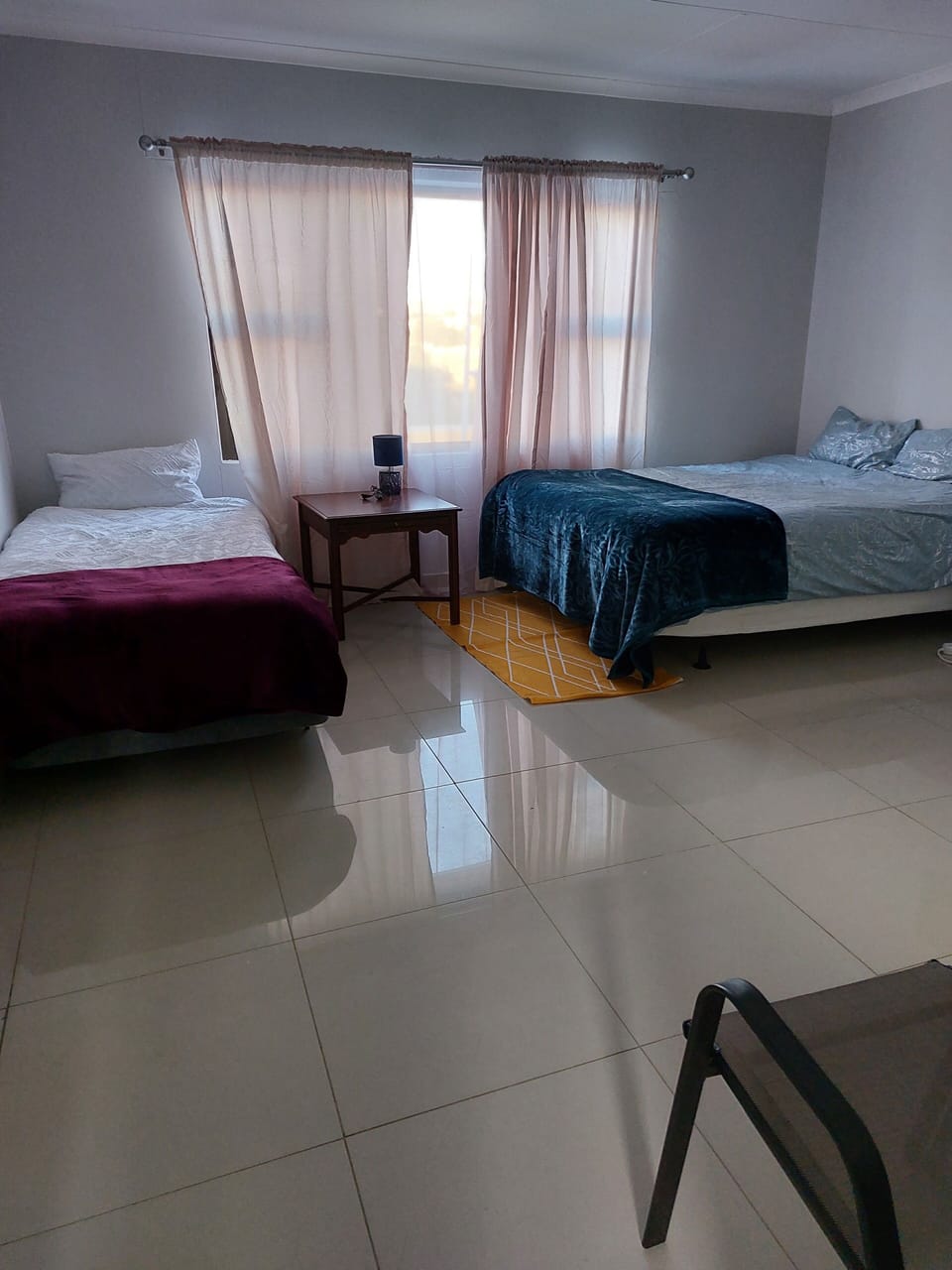 Desk, laptop workspace, iron/ironing board, WiFi (free)