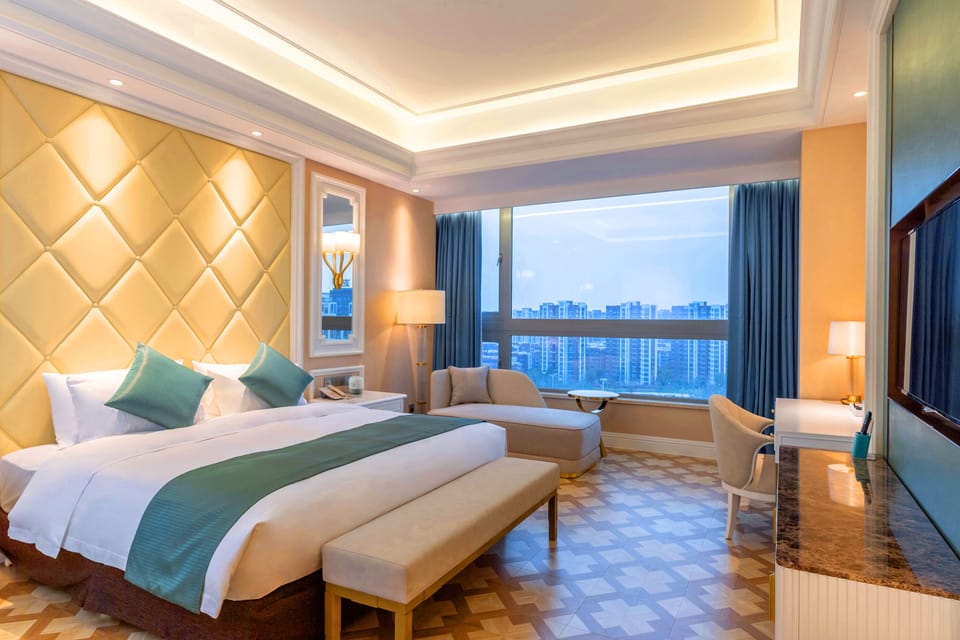 Executive Room | Desk, free WiFi