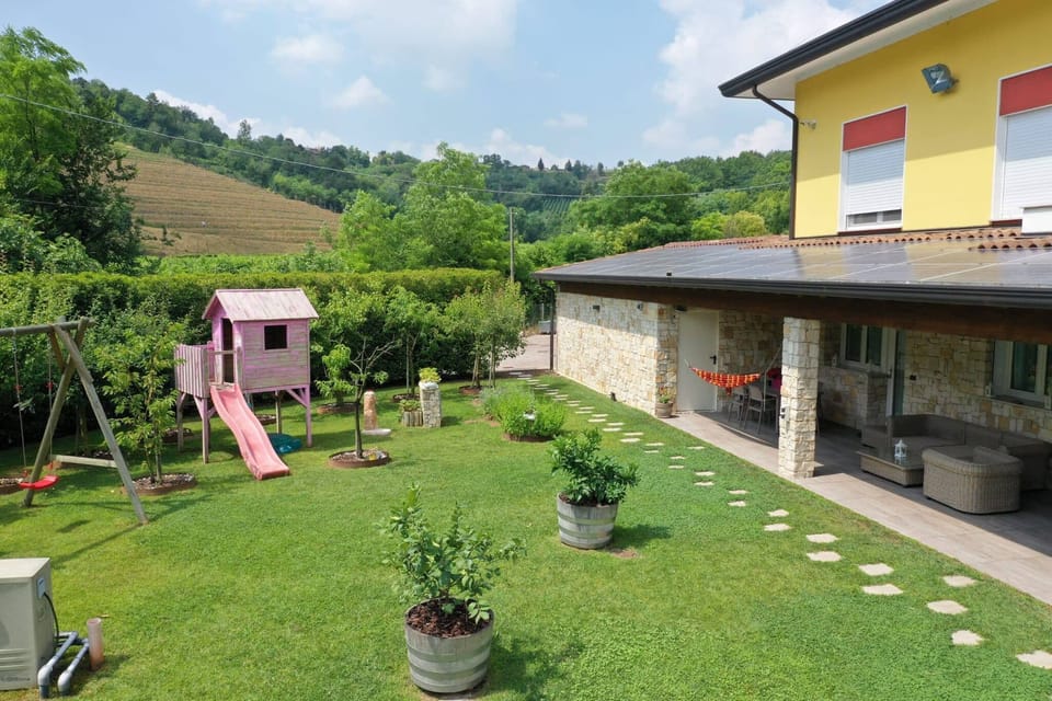 Apartment, 2 Bedrooms, Patio, Garden View | Children's area