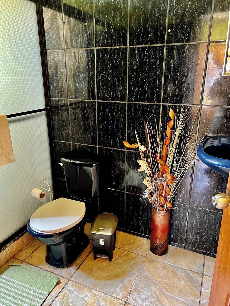 Room-!apartments M&m - La Fortuna, Volcá Apartment in La Fortuna