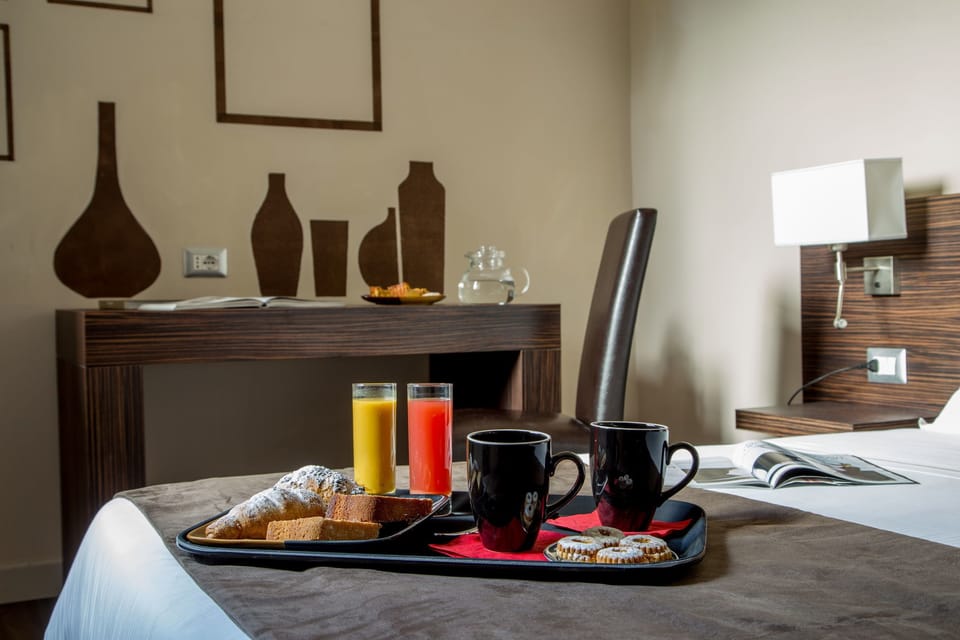 Room service - dining