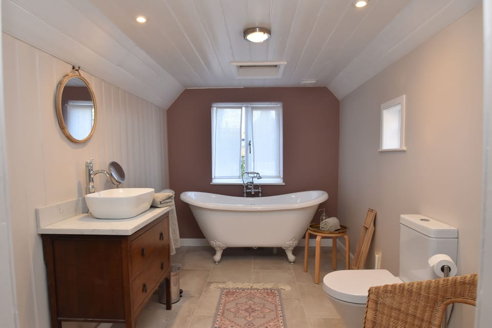 5 East Street Cottage in Rother District