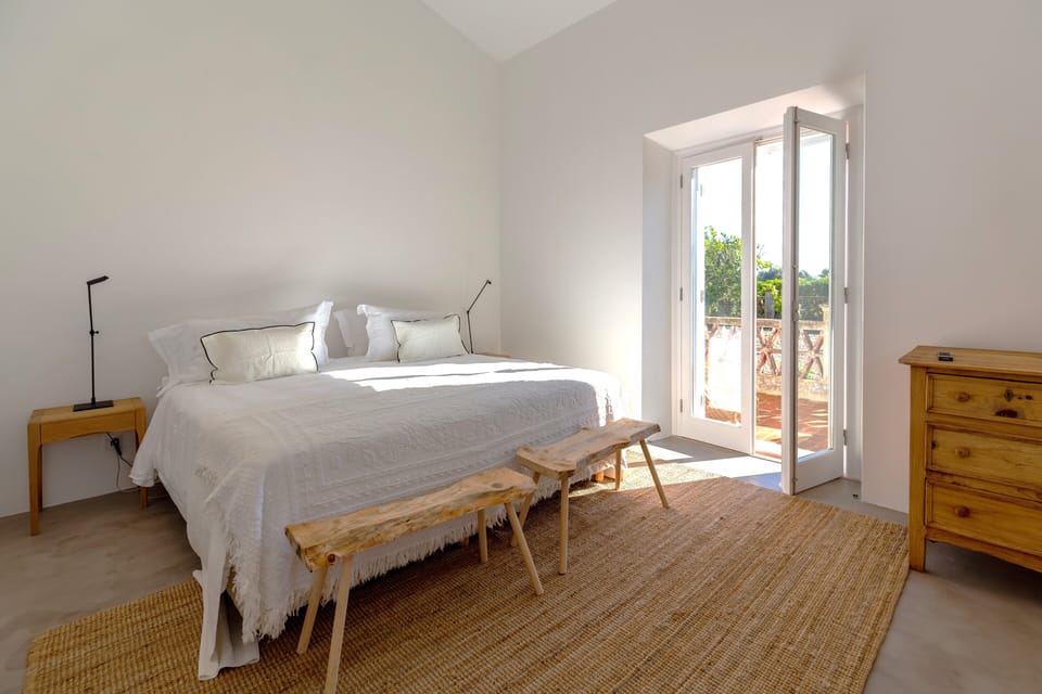 Premium bedding, free minibar, in-room safe, individually furnished