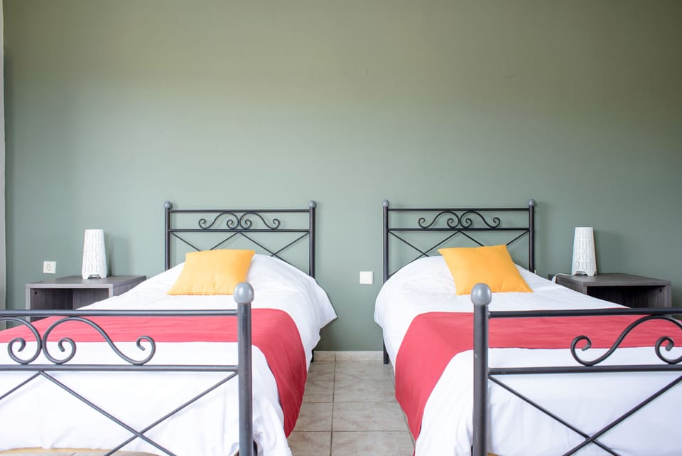 Blackout drapes, WiFi (free), bed sheets