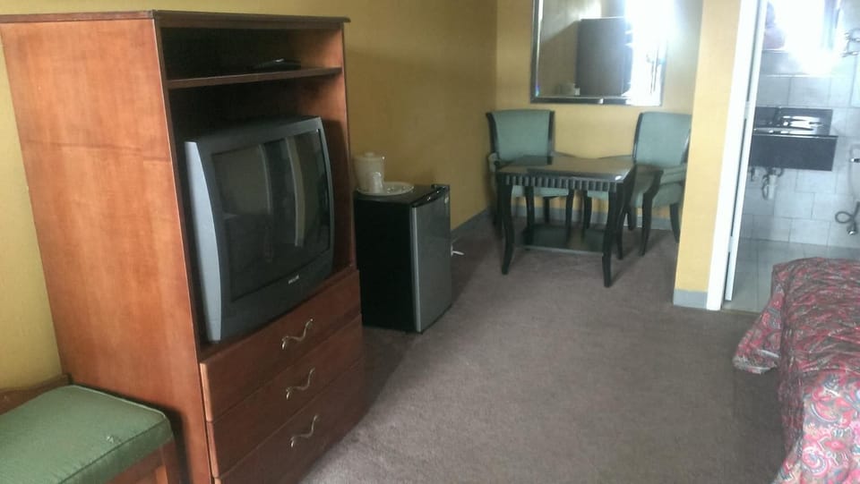 Room, 2 Double Beds | Desk, laptop workspace, free WiFi, bed sheets