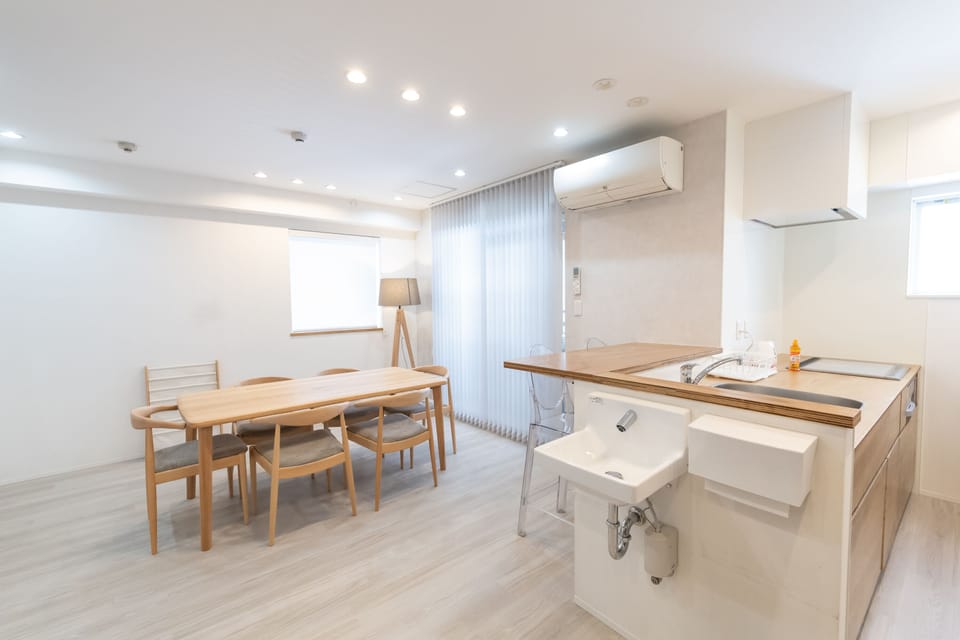 Classic Villa | In-room dining