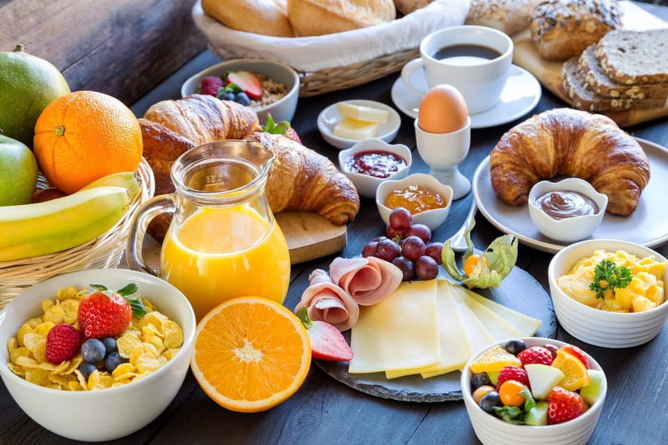 Daily cooked-to-order breakfast for a fee