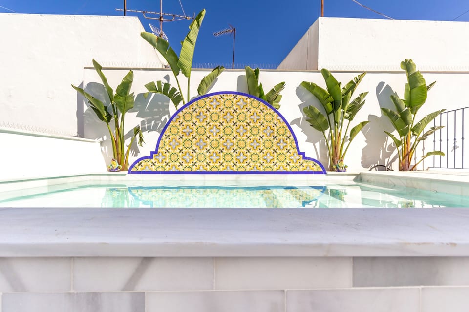 Rooftop pool
