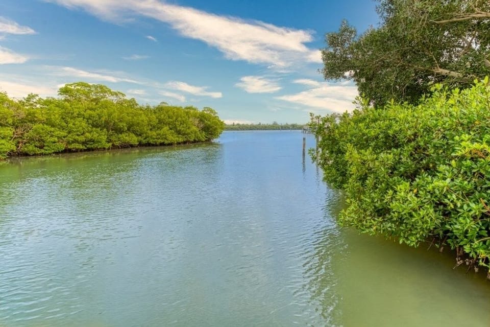 House, 2 Bedrooms | Property grounds