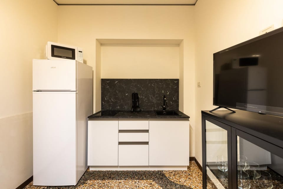 House | 1 bedroom