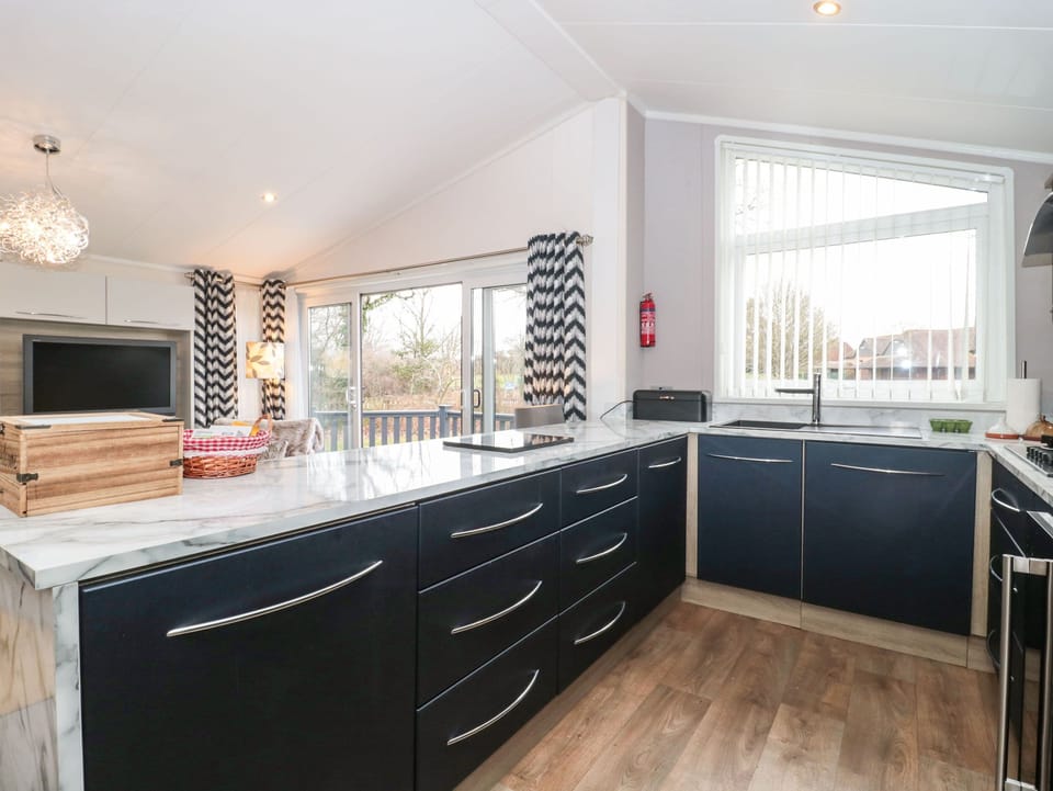 Fridge, dishwasher, electric kettle, toaster