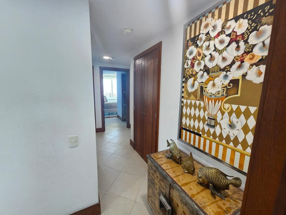 Exclusive Apartment | 4 bedrooms, in-room safe, individually furnished, free WiFi