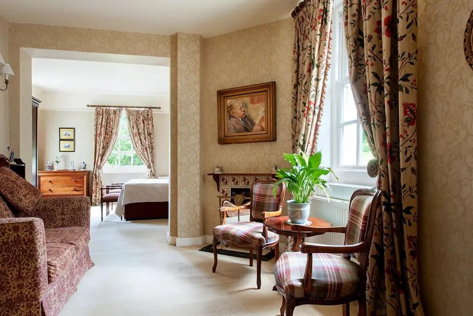 Signature Room | Egyptian cotton sheets, premium bedding, memory foam beds