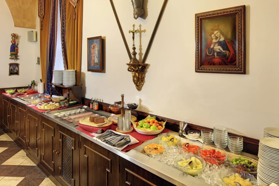 Daily buffet breakfast for a fee