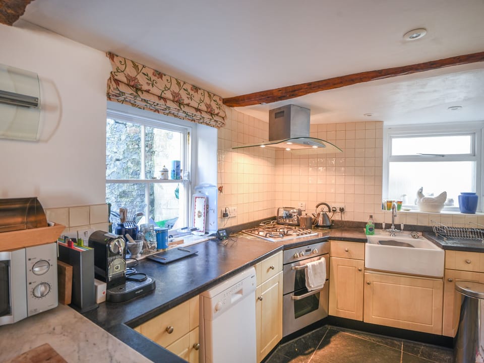 Cottage | Interior