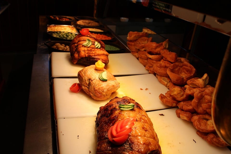 Daily English breakfast (GBP 6.95 per person)