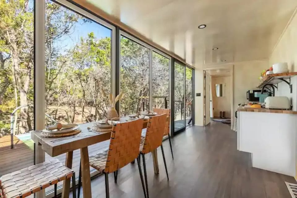 Luxury Cabin, Pets Allowed, Garden Area | Private kitchen | Mini-fridge, microwave, coffee/tea maker, cookware/dishes/utensils