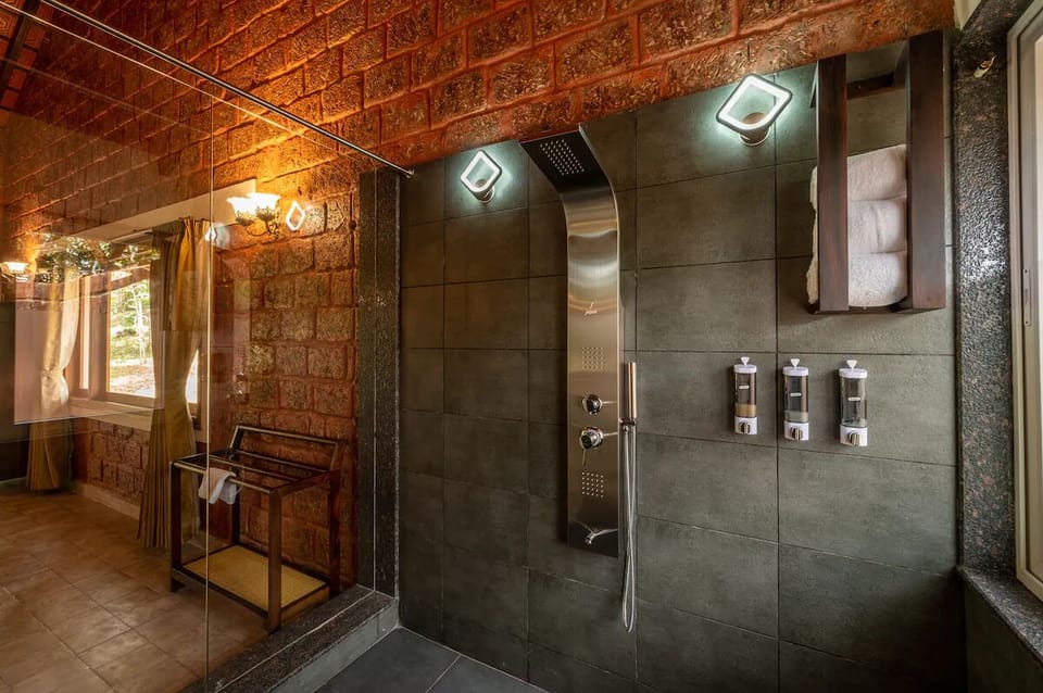 Cottage | Bathroom