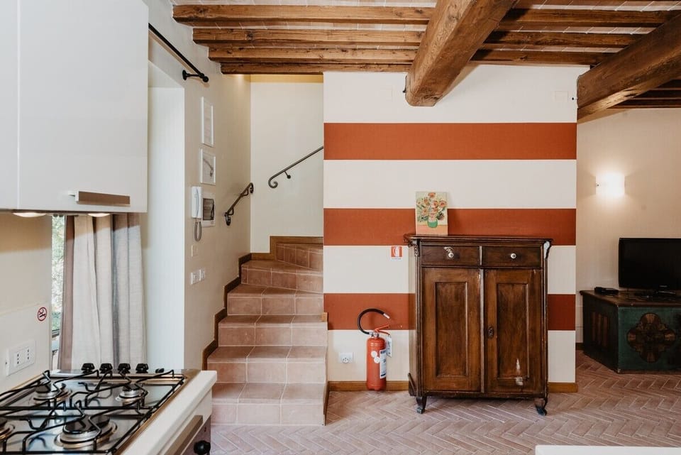 Bilo su 2 livelli 4 letti Nr. 6 | Living area | 30-inch flat-screen TV with digital channels