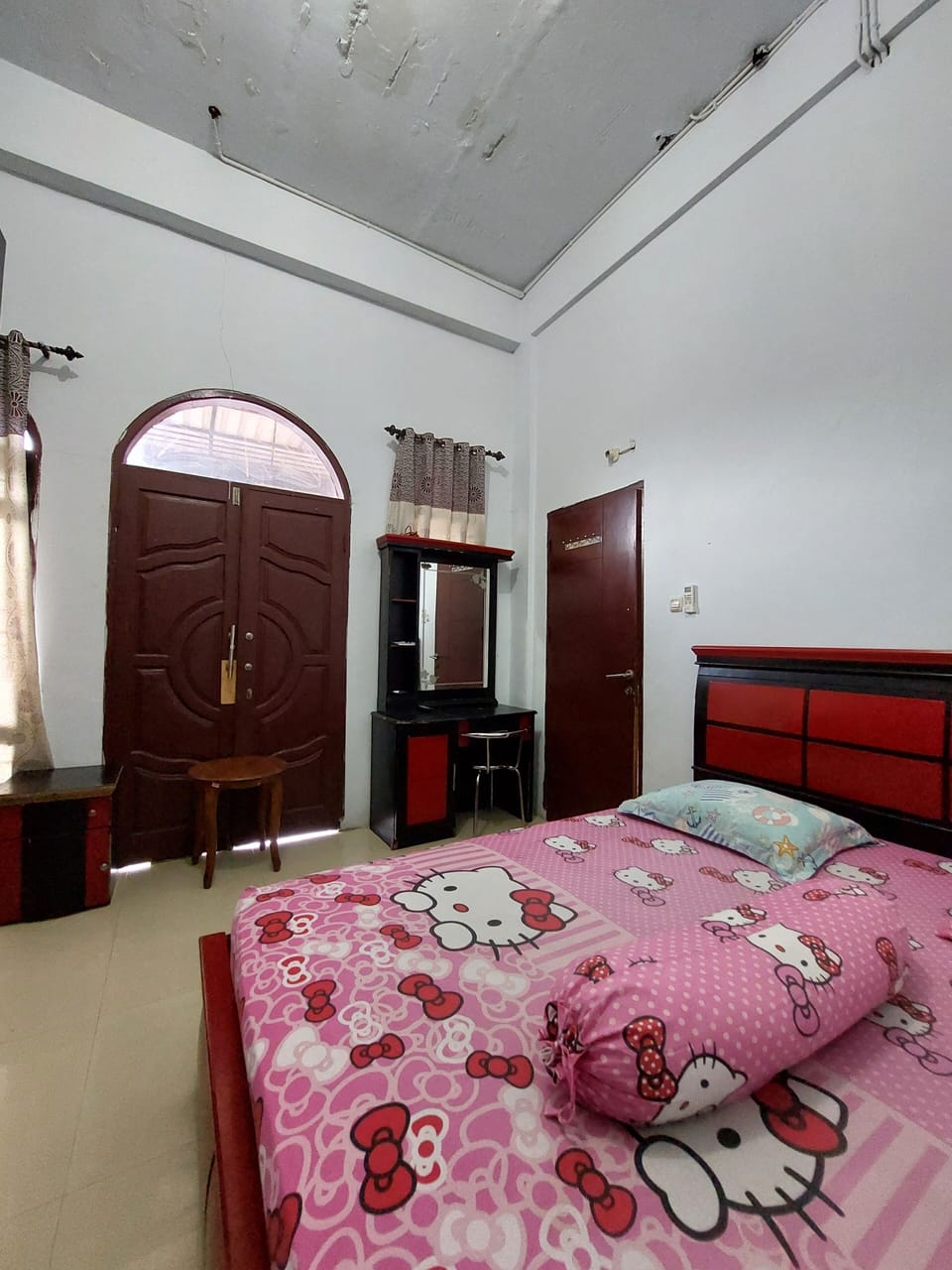 Deluxe Double Room | Desk, laptop workspace, WiFi (free), bed sheets