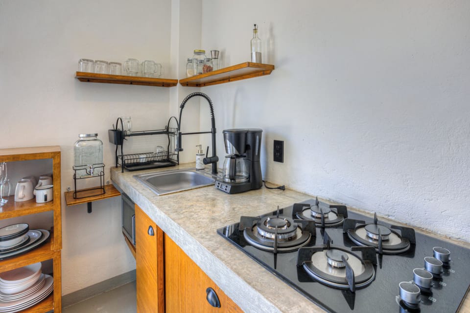 Loft with private terrace, kitchen and panoramic view | Private kitchen | Cookware/dishes/utensils