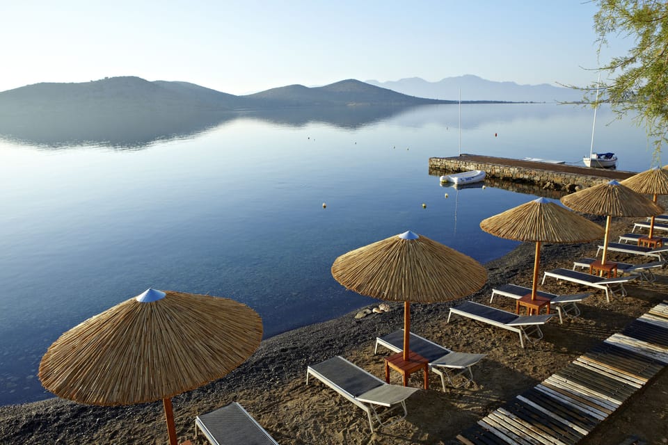 Private beach, sun loungers, beach towels