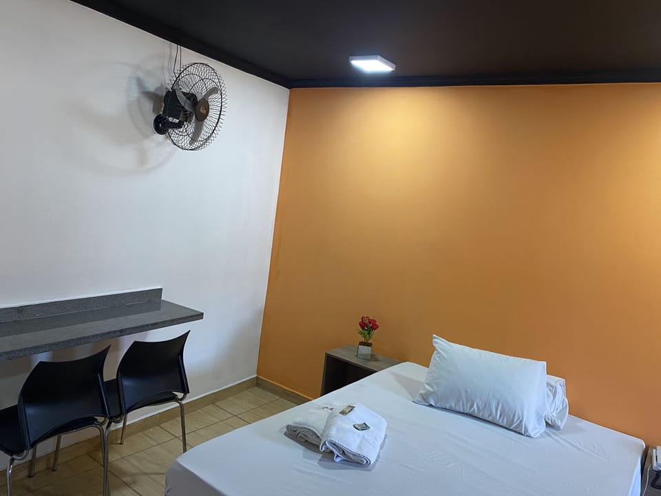 Basic Double Room | WiFi (free), bed sheets