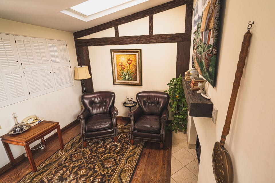 Garden Cottage | 1 bedroom, in-room safe, free WiFi, bed sheets