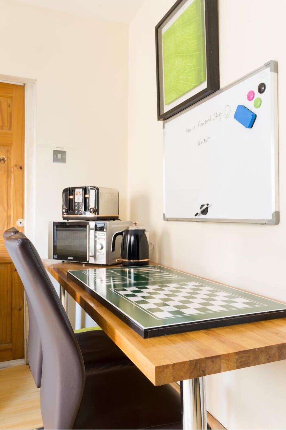 Studio | In-room dining