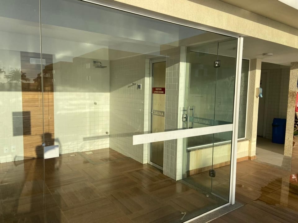 Steam room 