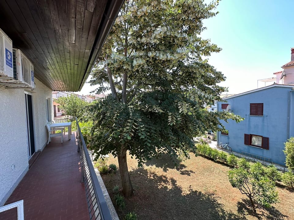 Apartment | Balcony