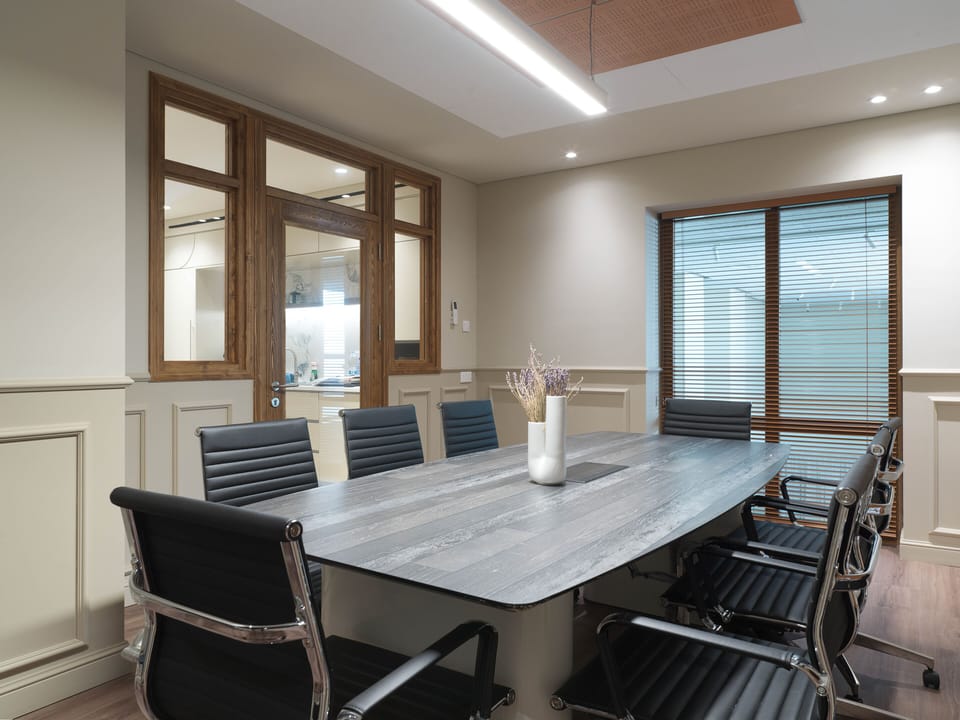 Meeting facility
