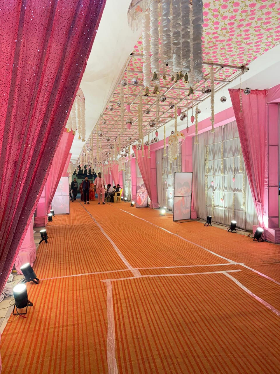 Banquet hall