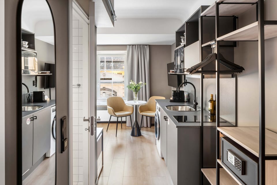 Private kitchenette