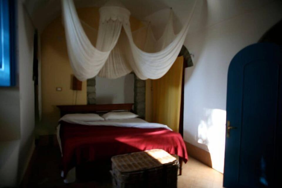 Honeymoon Room | Individually furnished, free WiFi