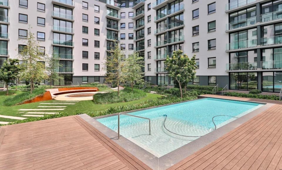 Apartment | Pool | Outdoor pool