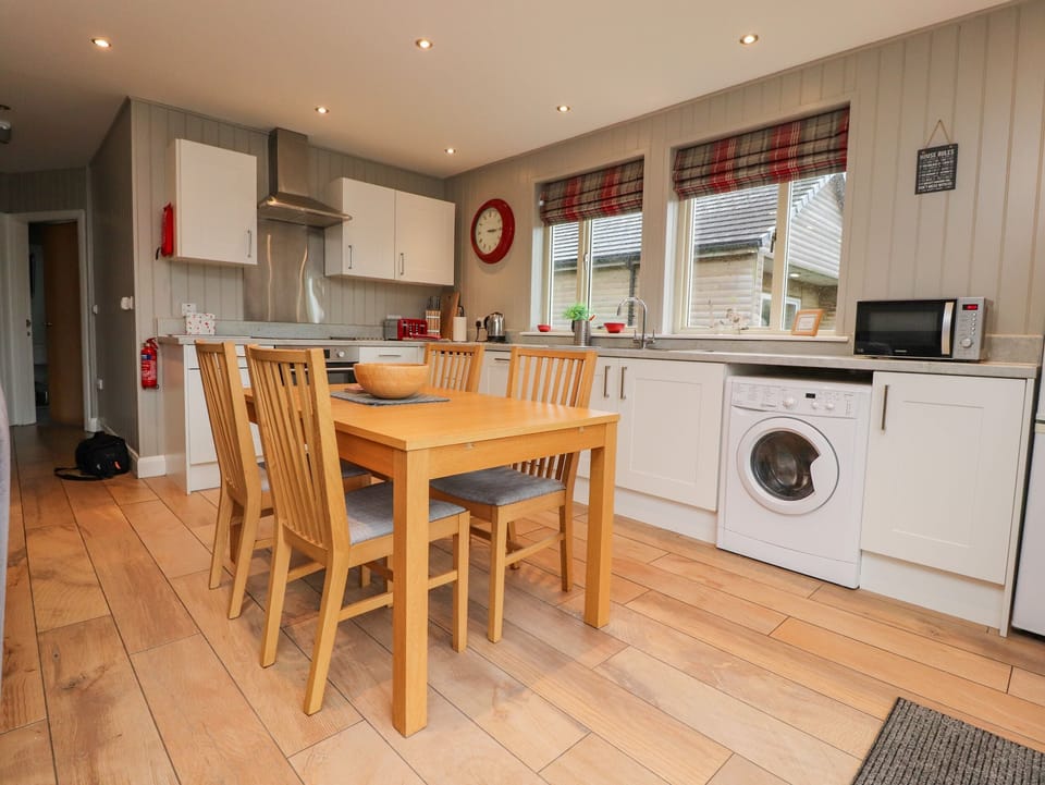 Fridge, dishwasher, electric kettle, toaster