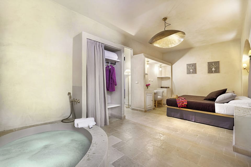 Suite con vasca | Egyptian cotton sheets, premium bedding, down comforters, pillowtop beds