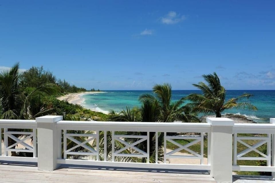 House, 5 Bedrooms | Property grounds