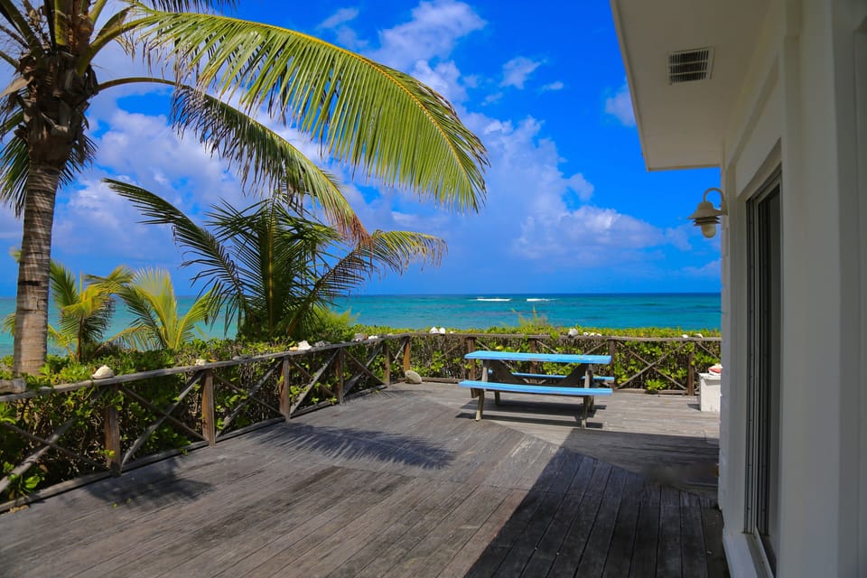 House, 6 Bedrooms | Terrace/patio