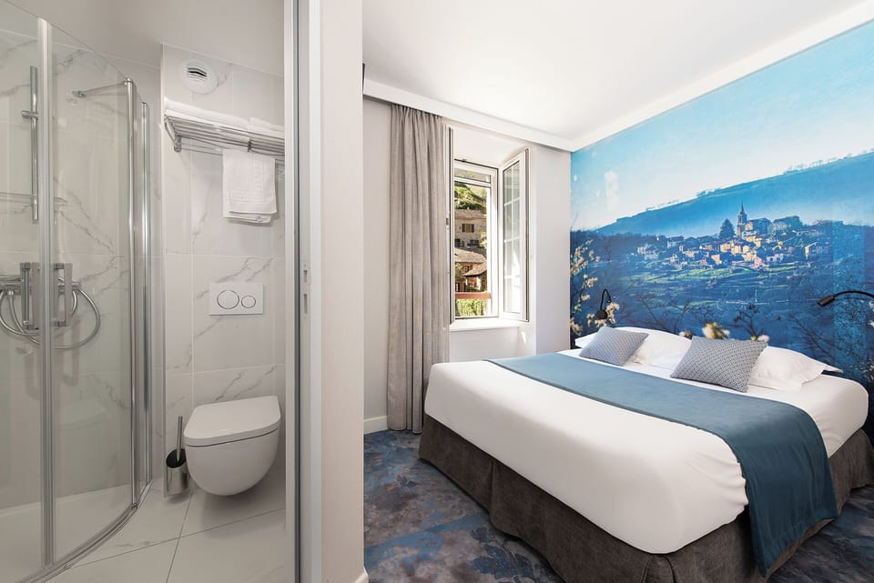 Chambre Standard - Vue sur le château | Hypo-allergenic bedding, free WiFi, bed sheets