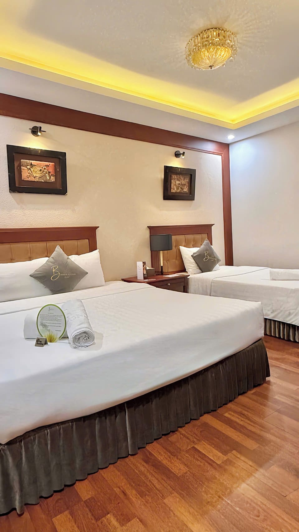 Family Triple Room | Minibar, desk, laptop workspace, soundproofing