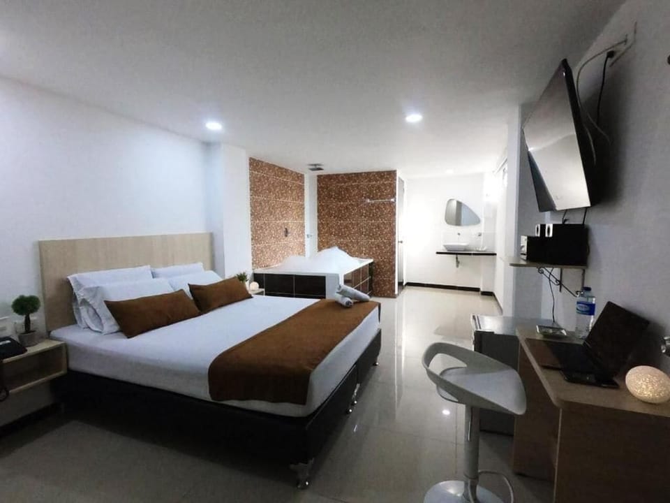 Standard Double Room | Minibar, desk, laptop workspace, free WiFi