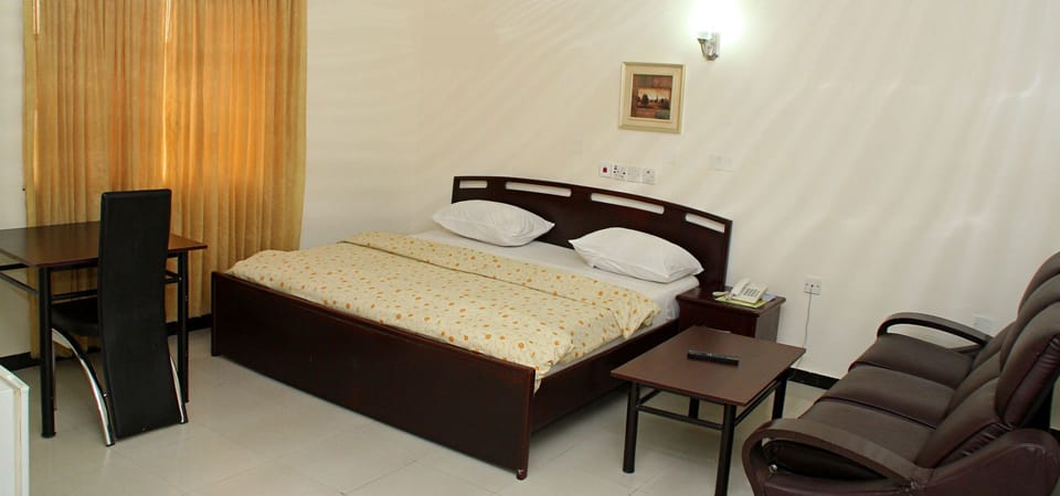 Royal Suite | In-room safe, desk, free WiFi