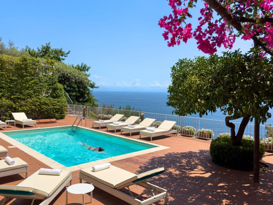 House, Smoking | 6 bedrooms