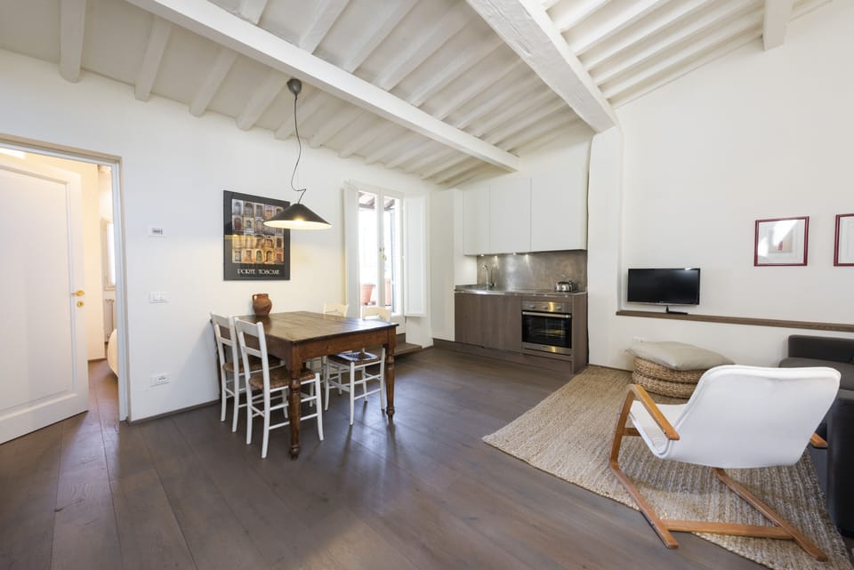 Comfort Apartment | Living area | 32-inch flat-screen TV with digital channels, TV