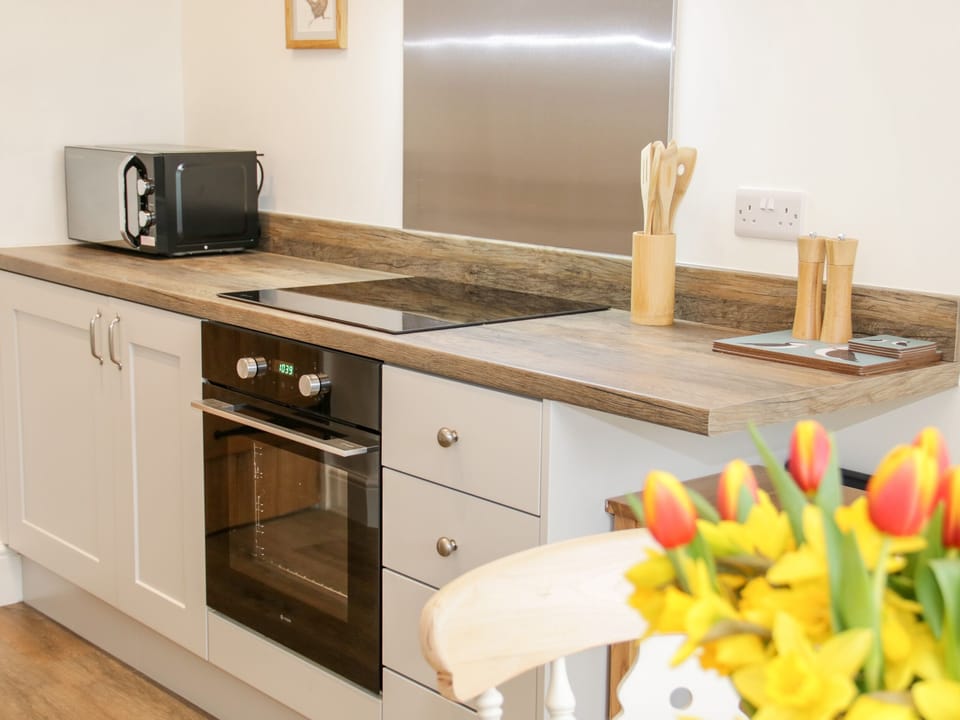Fridge, dishwasher, electric kettle, toaster