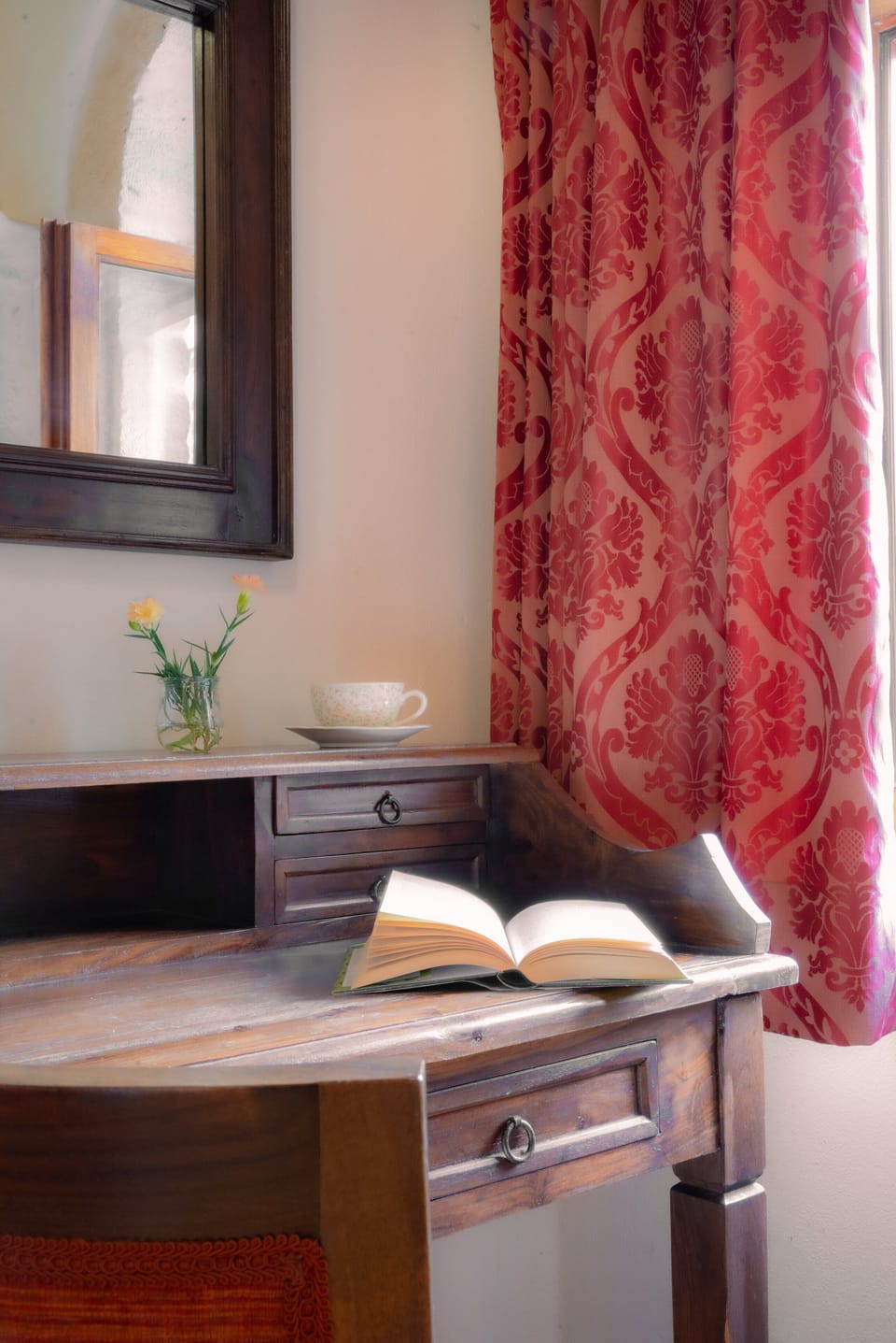 Superior Suite | Minibar, individually decorated, individually furnished, free WiFi