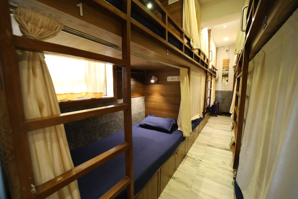 Economy Shared Dormitory | Free WiFi, bed sheets