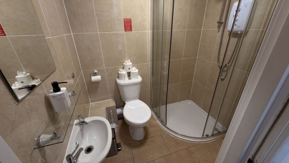 Waverley Guest House Bed and Breakfast in Inverness